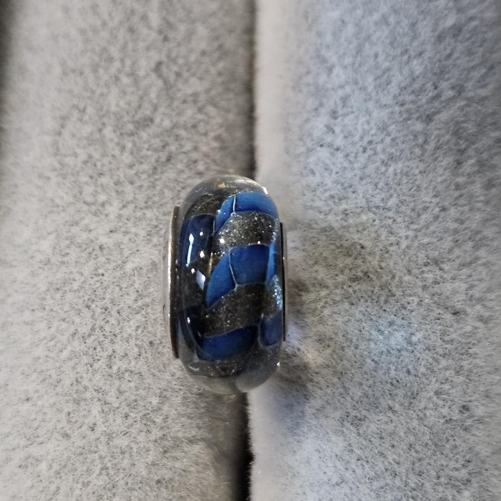 Elegant Blue and Silver Charm Bead